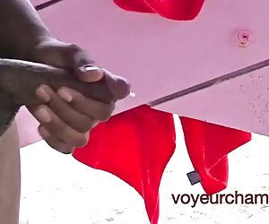 我的妻子希瑟引起裸泳手淫