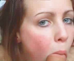 蓝色的眼睛吹箫