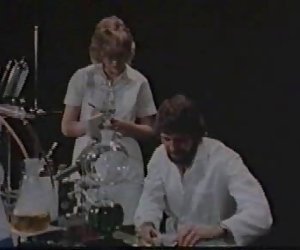 经典的新的西班牙飞