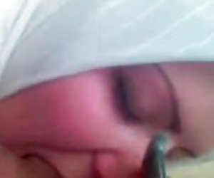 性感的女孩很大的吹箫