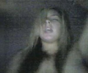 脏话丰满的女孩