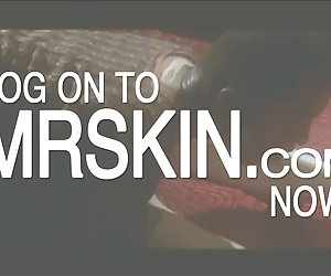 红色头的名人谁是真正的火的岔口!