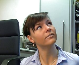 热秘书长在黑丝袜饼他妈的