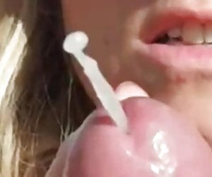 不是贪婪的女人naomi的。