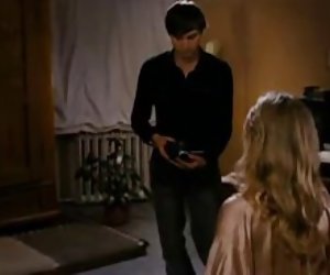 步骤阿姨带的表弟