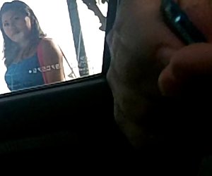 Masturbandome en el carro2(重新装载)