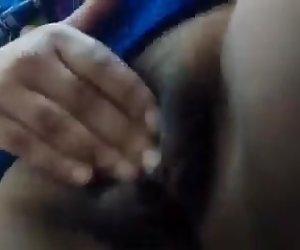 斯里兰卡适。马杜指法