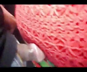 联系公众的言论。