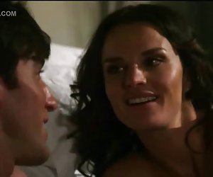 安娜亚历山大的挫折感导致分裂的关系