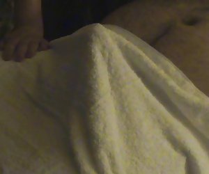 隐藏的摄像按摩