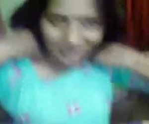 印度的村庄性感的第一时间乱搞的朋友