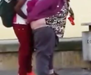 他给他最好的...