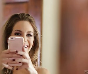 不坏姐妹的吉米*格兰杰和爱丽丝月