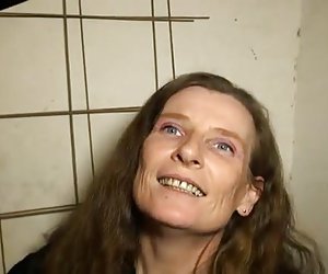 伊丽莎他妈的员工