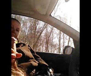 奶奶爱年轻的家伙