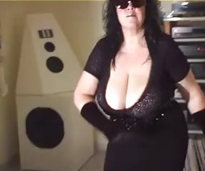 最好的乳房吉娜3