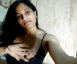 印度的摩洛伊斯兰解放阵线玩