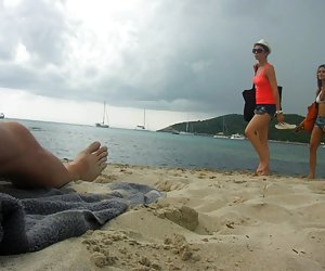 海滩的反应，第3部分