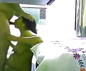 德西阿姨吸邻居家伙在隐藏摄像机