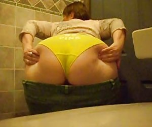 爱尔兰的戴m.dzh. 得到的黄色