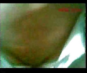 头巾袍阿拉伯女孩他妈的爱人