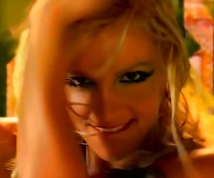 布兰妮斯皮尔斯想要他妈的