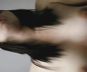 他们中的一个是我表妹