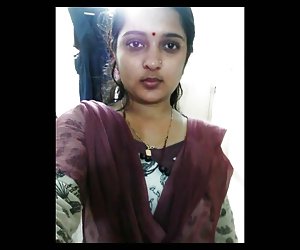 幻灯片显示印度的阿姨