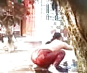 胖乎乎的浴缸县