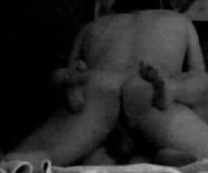 隐藏的摄像头的妻子他妈的邻居