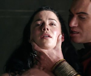 斯巴达克斯无法无天的露西