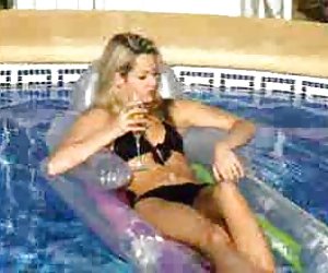 克莱门特jessacia-jane的真正罕见的喧嚣