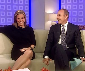 超短裙梅雷迪思*比埃拉*在今天