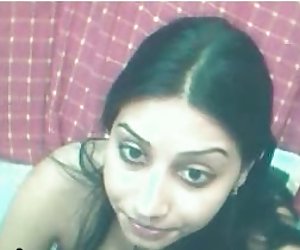 印度显示了家庭主妇在夜晚