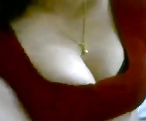 博杰普尔()女孩的口纱丽